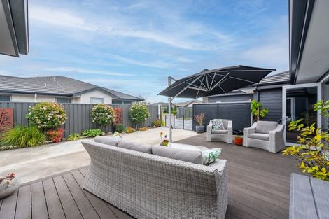Photo of property in 8 Rakaia Way, Poraiti, Napier, 4112
