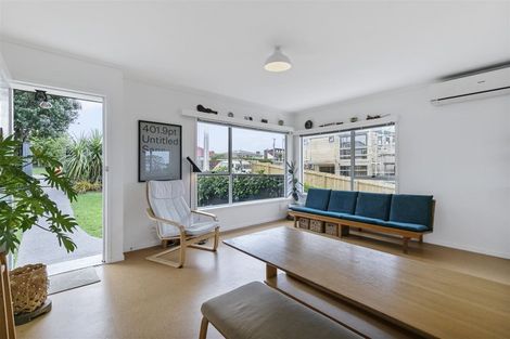 Photo of property in 1/137 Rangatira Road, Beach Haven, Auckland, 0626