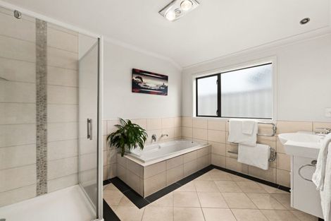 Photo of property in 5 Lardon Place, Frimley, Hastings, 4120