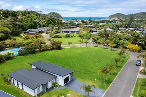 Photo of property in 2 Platinum Place, Matapouri, Whangarei, 0173