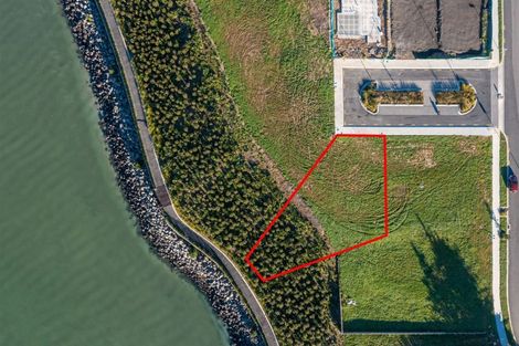 Photo of property in 6 Turbine Way, Hobsonville, 0616