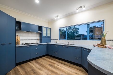 Photo of property in 3 Barque Crescent, Whitby, Porirua, 5024