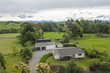 Photo of property in 365 Bluff Rangitumau Road, Rangitumau, Masterton, 5871