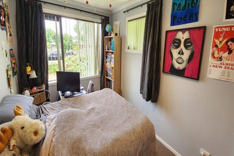 Photo of property in 103 Mangorei Road, Merrilands, New Plymouth, 4312