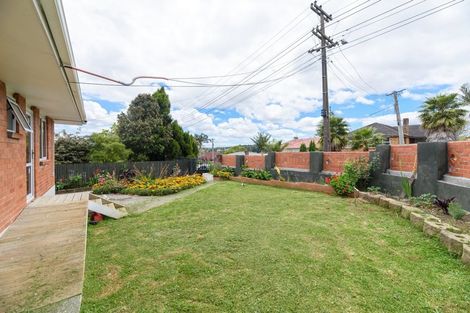 Photo of property in 15 Rothery Road, Hillpark, Auckland, 2102