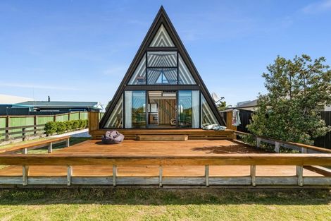 Photo of property in 253b Dickson Road, Papamoa Beach, Papamoa, 3118