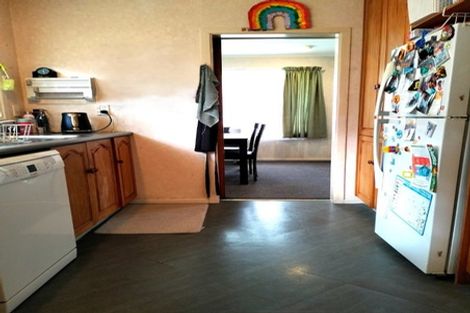 Photo of property in 17 California Drive, Totara Park, Upper Hutt, 5018