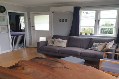 Photo of property in 1a Campbell Street, Waiuku, 2123