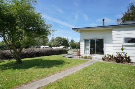 Photo of property in 38 Moody Street, Gore Bay, Cheviot, 7383