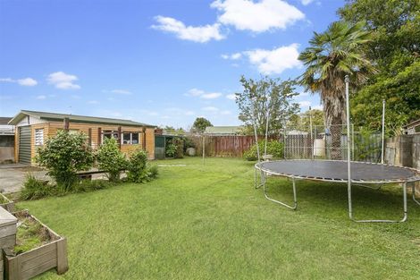 Photo of property in 99 Cargill Street, Papakura, 2110