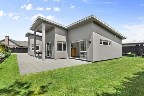 Photo of property in 3 Maccallum Court, Rototuna, Hamilton, 3210