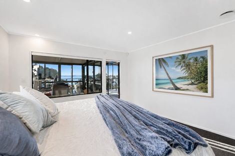 Photo of property in 1418 Whangaparaoa Road, Army Bay, Whangaparaoa, 0930