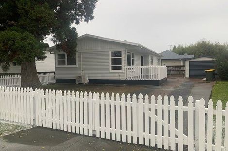 Photo of property in 93 Universal Drive, Henderson, Auckland, 0610
