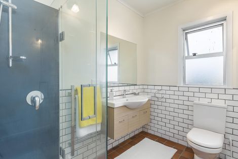 Photo of property in 32 James Tyler Crescent, Lynfield, Auckland, 1042