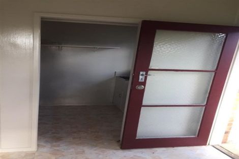 Photo of property in 2/17a Omana Road, Papatoetoe, Auckland, 2025