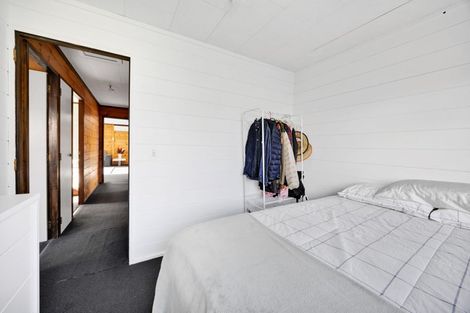 Photo of property in 23 Pohutukawa Drive, Opunake, 4616