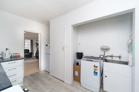 Photo of property in 2/630 Main Street, Palmerston North, 4414