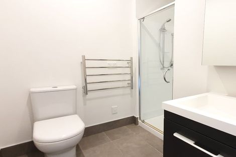 Photo of property in 4/2a Walsall Street, Avondale, Auckland, 1026