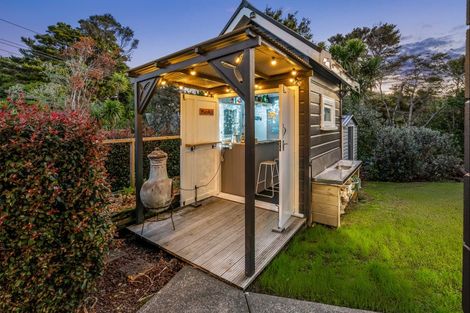 Photo of property in 34 Grand View Road, Leigh, 0985