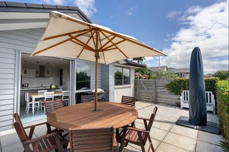 Photo of property in 1 Siemonek Rise, Bethlehem, Tauranga, 3110