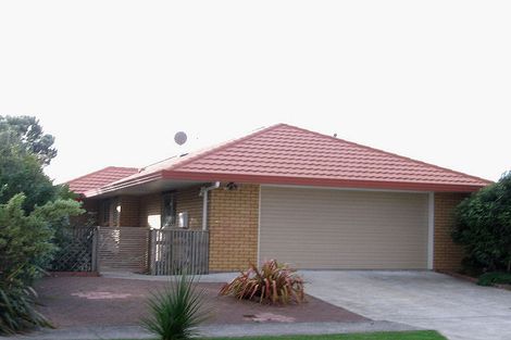 Photo of property in 5 Marewa Place, Waikanae Beach, Waikanae, 5036