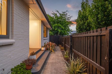 Photo of property in 1/55 Mcfaddens Road, St Albans, Christchurch, 8052