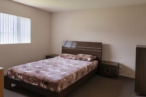 Photo of property in 11 Pipipi Crescent, Takanini, 2112