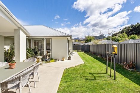 Photo of property in 3 Oxfordshire Avenue, Lower Shotover, Queenstown, 9304