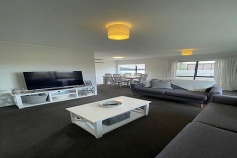 Photo of property in 12 Fresil Lane, Massey, Auckland, 0614