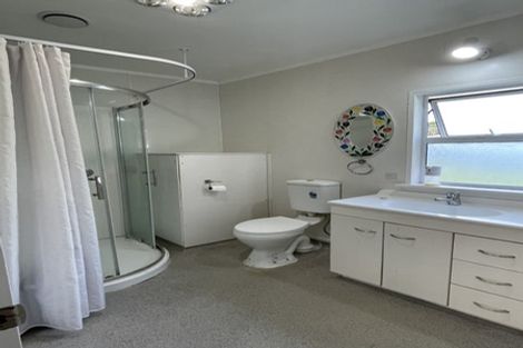 Photo of property in 68 Broderick Road, Johnsonville, Wellington, 6037