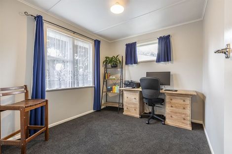 Photo of property in 75 Kettle Avenue, Awapuni, Palmerston North, 4412