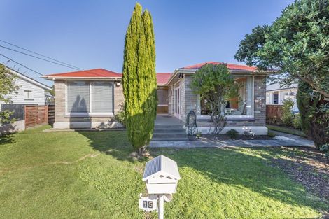 Photo of property in 15 Revans Street, Miramar, Wellington, 6022