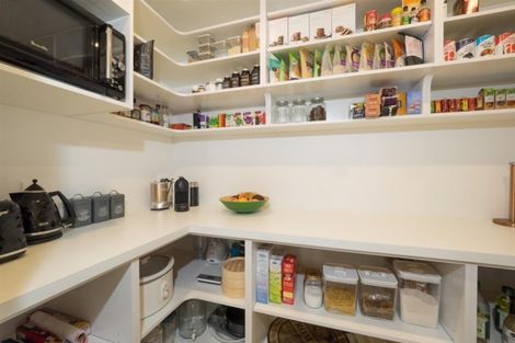 Photo of property in 16 Kelburn Place, Tinwald, Ashburton, 7700