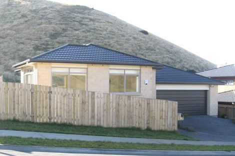 Photo of property in 12 Gifford Grove, Churton Park, Wellington, 6037