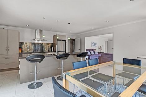 Photo of property in 7a Dives Avenue, Hawera, 4610