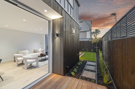 Photo of property in 2/29 Melrose Street, Christchurch Central, Christchurch, 8013