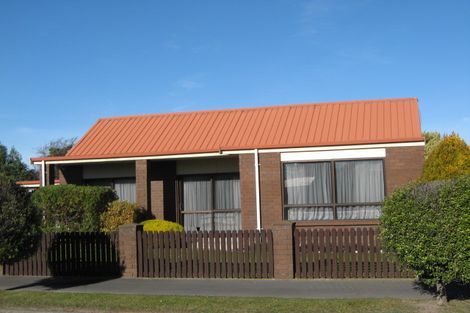 Photo of property in 1/49 Castletown Place, New Brighton, Christchurch, 8083