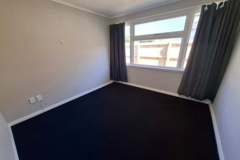 Photo of property in 1/9 Tarahua Road, Vogeltown, New Plymouth, 4310