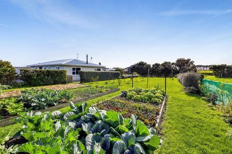 Photo of property in 3624 Eltham Road, Opunake, 4682