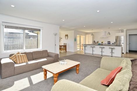 Photo of property in 79 Willowside Place, Amberley, 7410