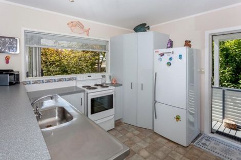Photo of property in 127 Durrant Drive, Whangamata, 3620