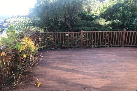 Photo of property in 39 Lowry Crescent, Stokes Valley, Lower Hutt, 5019