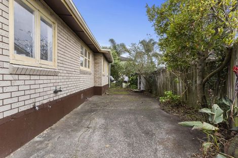 Photo of property in 1/15 Forest Hill Road, Henderson, Auckland, 0612