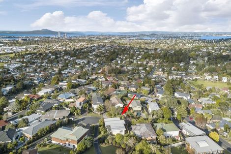 Photo of property in 8 Cashmere Place, Glenfield, Auckland, 0629