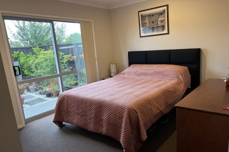 Photo of property in 24 Patons Road, Howick, Auckland, 2014