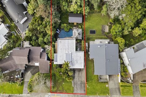 Photo of property in 127 Mellons Bay Road, Mellons Bay, Auckland, 2014