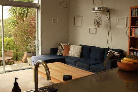 Photo of property in 132 Ohiro Road, Brooklyn, Wellington, 6021