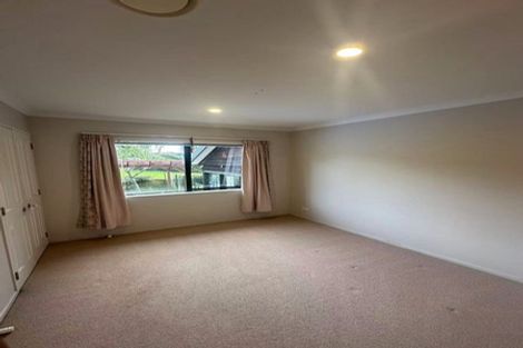 Photo of property in 5 Pigeonwood Lane, Albany, Auckland, 0632