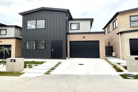 Photo of property in 21 Pohewa Road, Silverdale, 0932