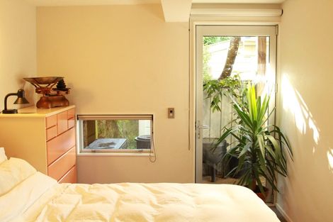 Photo of property in 132 Ohiro Road, Brooklyn, Wellington, 6021